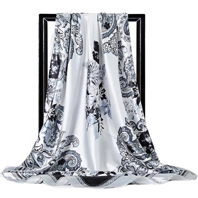 Lenço Quadrado Feminino 90x90cm – Cetim Toque de Seda, Estampado Fashion, Echarpe/Scarf/ Bandana de Luxo