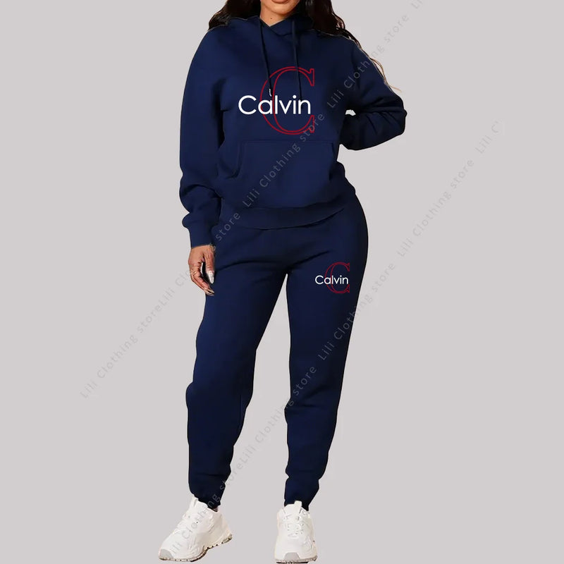 Eleve seu estilo casual com este conjunto feminino 2 peças 2026, composto por hoodie de capuz confortável e calça de moletom de alta qualidade.