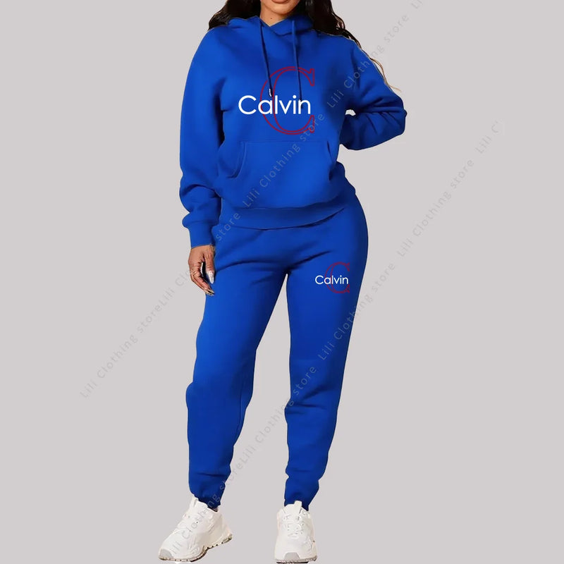 Eleve seu estilo casual com este conjunto feminino 2 peças 2026, composto por hoodie de capuz confortável e calça de moletom de alta qualidade.