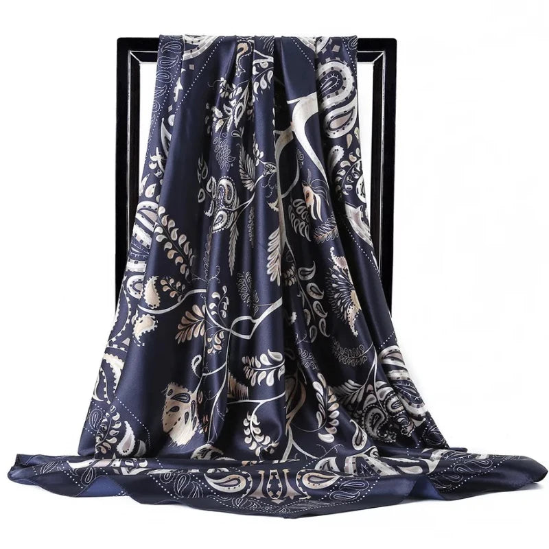 Lenço Quadrado Feminino 90x90cm – Cetim Toque de Seda, Estampado Fashion, Echarpe/Scarf/ Bandana de Luxo