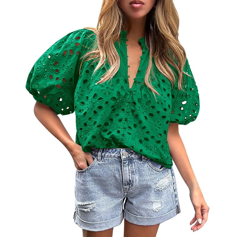 lusa Feminina de Verão com Renda e Bordado Floral – Elegante com Detalhes Vazados