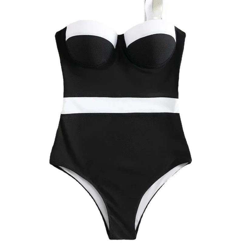 Maiô feminino elegante e sensual, com bojo push-up e design colorblock moderno. Possui sustentação por aro, valorizando o busto e garantindo conforto durante o uso. Ideal para piscina, praia ou férias de verão.
