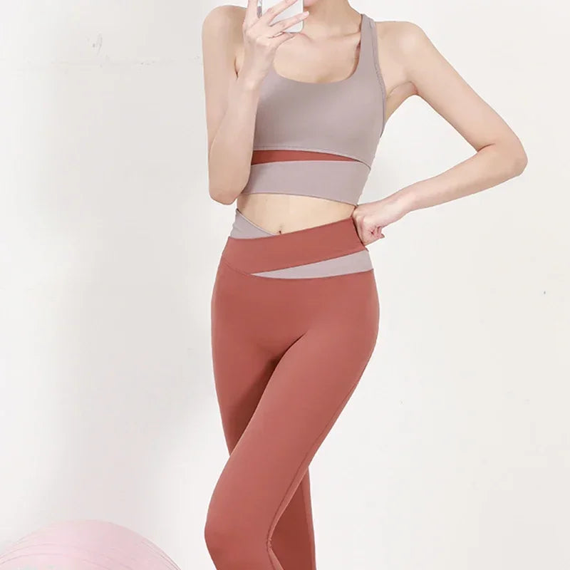 Conjunto Feminino de Yoga e Fitness – 2 Peças: Top Esportivo com Suporte, Calça de Cintura Alta Modeladora, Conjunto de Treino com Levantamento de Bumbum