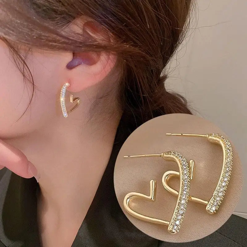 Brincos Femininos de Prata 925 com Coração de Cristal – Moda