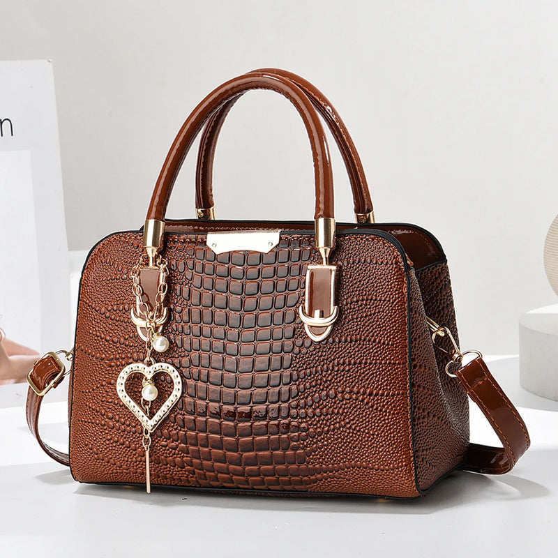 Bolsa Feminina Luxo – Ombro, Transversal e Designer 2026