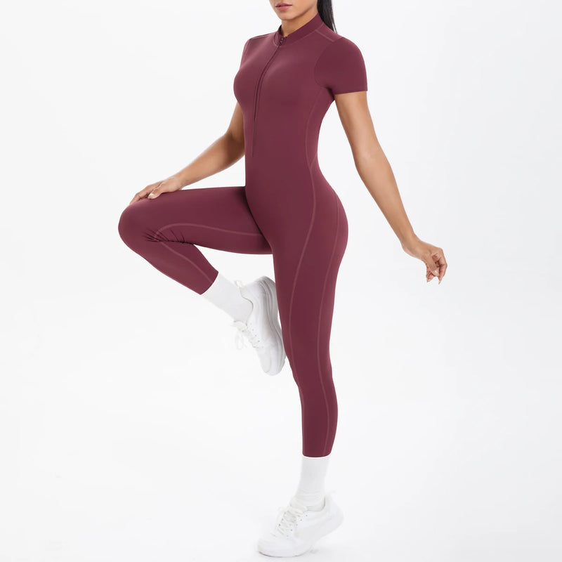 Macacão Fitness Feminino – Body de Manga Curta, Costas Abertas, Cor Lisa, Detalhe Franzido, Zíper Frontal, Conjunto de Yoga e Academia