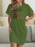 Conforto e estilo se encontram neste vestido casual plus size, perfeito para momentos de lazer ou para usar em casa como camisola confortável. O modelo possui mangas morcego, decote redondo
