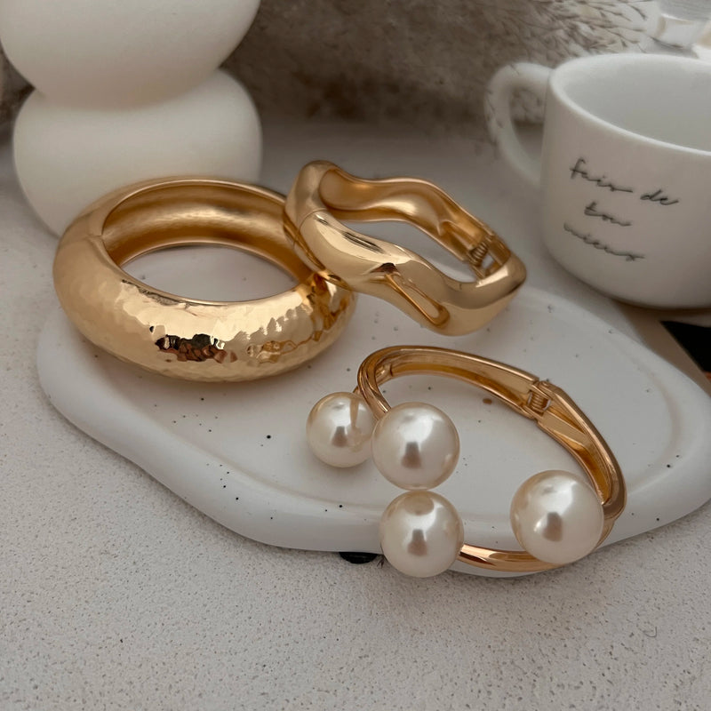 Pulseira Cuff Feminina com Pérola Falsa – Punk, Metal Pesado, Chunky, Bangle Steampunk 2025