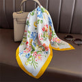 Acessório fashion e versátil em cetim macio, ideal como lenço de pescoço, echarpe, hijab, faixa de cabelo, bandana ou detalhe decorativo em bolsas. Elegância e estilo em qualquer ocasião.