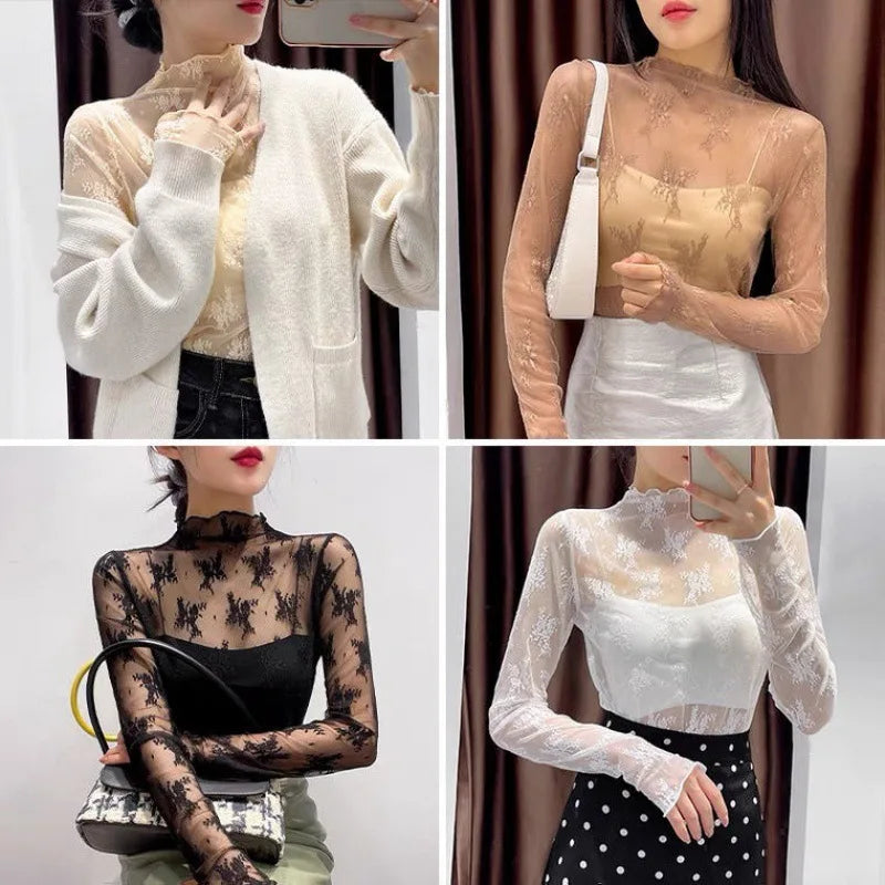 Blusa feminina elegante em renda e tule transparente, com gola alta (turtleneck) e mangas longas. Modelo justo e moderno, perfeito para looks casuais ou para sobreposição em composições sofisticadas