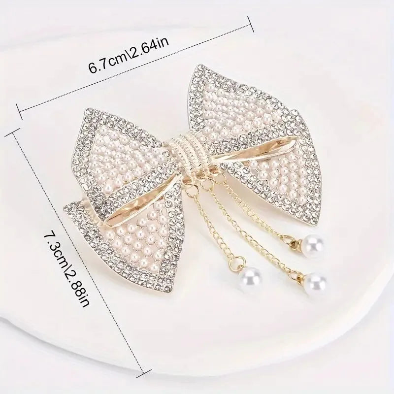 Presilha Elegante Feminina com Pérolas, Strass e Tassel – Acessório de Cabelo Primavera