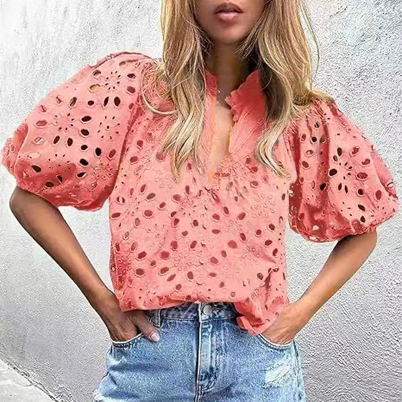 lusa Feminina de Verão com Renda e Bordado Floral – Elegante com Detalhes Vazados
