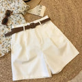 Shorts Feminino de Perna Larga – Algodão Leve, Estilo A-Linha, Verão 2026  confeccionado em algodão fino e respirável, proporcionando conforto durante todo o dia  corte clássico e solto, garantindo liberdade de movimento e elegância
