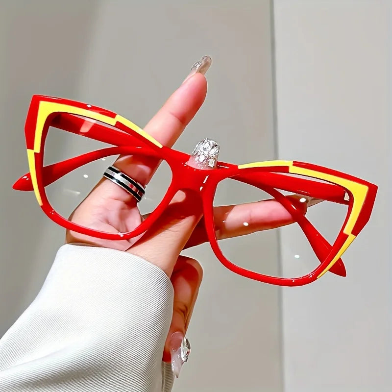 Óculos de leitura femininos com design elegante “cat eye” e bloco de cores moderno. Protege contra luz azul, ideal para uso prolongado em frente a telas de computador e dispositivos móveis.
