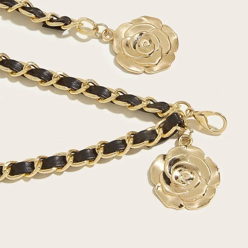 Cinto Corrente Feminino com Pingente de Flor – Acessório de Cintura Elegante para Vestidos e Camisas