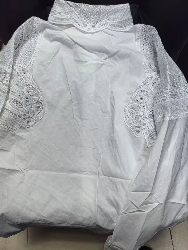 Blusa Feminina em Algodão com Bordado de Paetês manga longa, perfeita para conforto e proteção leve