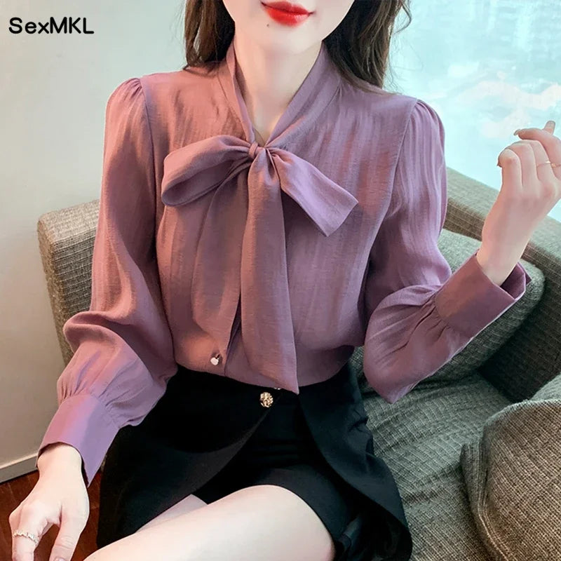 Blusa Feminina Elegante em Chiffon – Manga Longa, Estilo Retrô Coreano  Design elegante em chiffon leve, com caimento fluido  Manga longa, ideal para conforto e estilo casual-chic