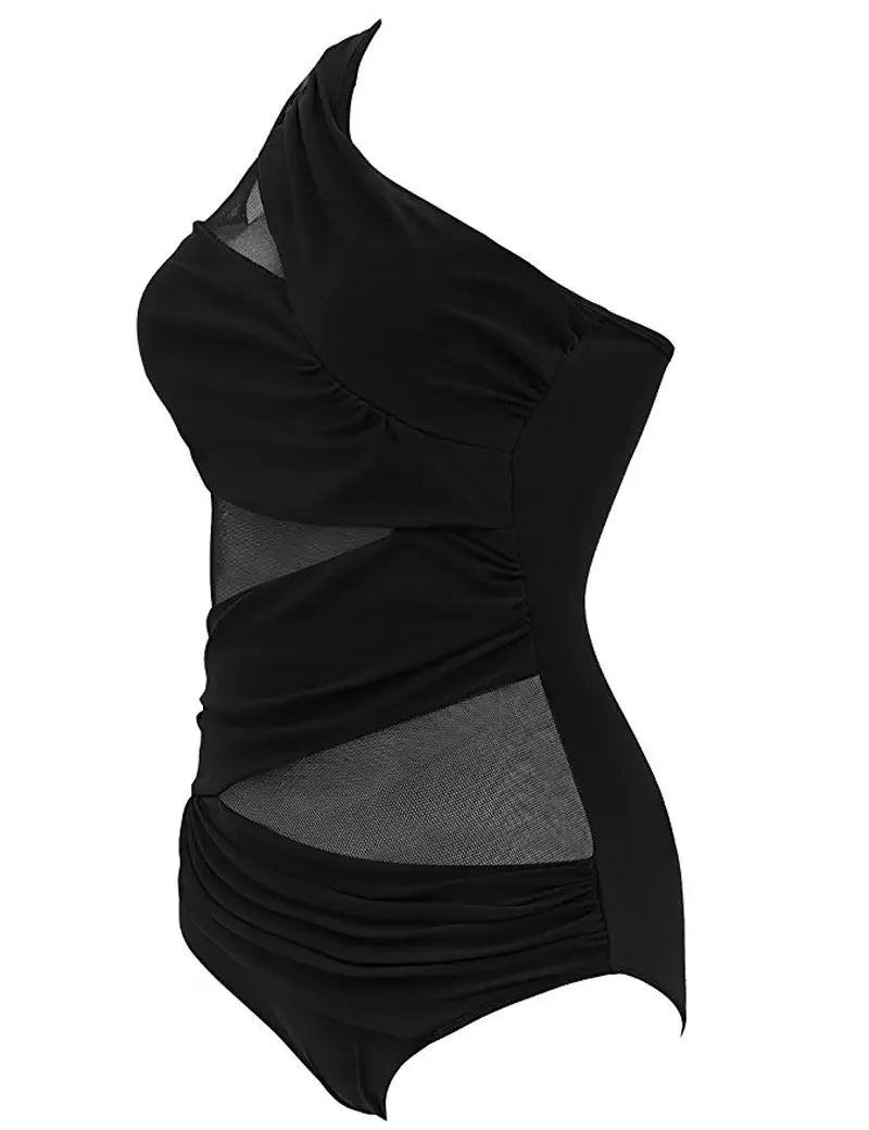 Sinta-se confiante e elegante neste maiô feminino plus size. Com design push up e monokini, ele valoriza a silhueta e oferece conforto, suporte e estilo moderno
