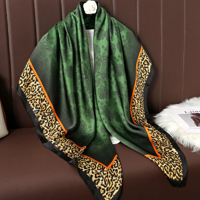 Lenço Grande de Seda 110cm – Echarpe Feminina Estampada, Hijab, Bandana, Foulard e Acessório de Praia