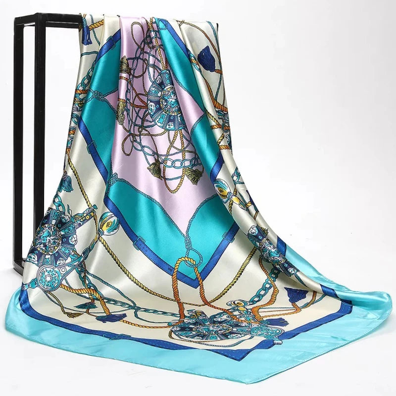 Lenço Quadrado Feminino 90x90cm – Cetim Toque de Seda, Estampado Fashion, Echarpe/Scarf/ Bandana de Luxo