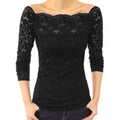 Blusa feminina sofisticada, perfeita para o dia a dia ou para o trabalho. Possui gola assimétrica e detalhes em renda bordada que adicionam um toque elegante