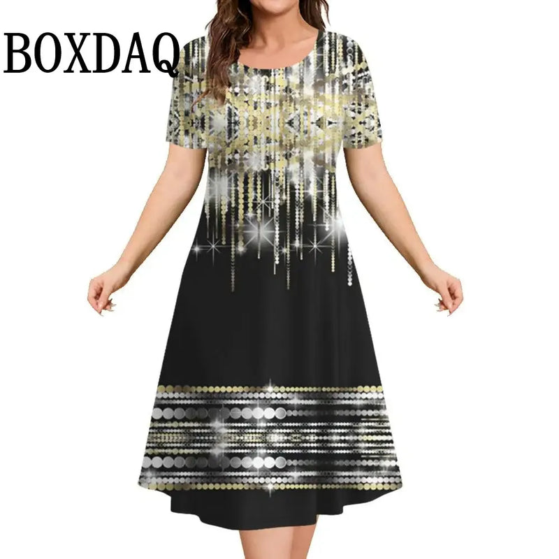 Vestido feminino solto, estilo A-line, com estampa 3D tie-dye em degradê. Possui decote O-neck e mangas curtas, oferecendo conforto e leveza para o verão. Ideal para passeios, festas ou looks casuais, disponível em tamanho plus size até 9XL.