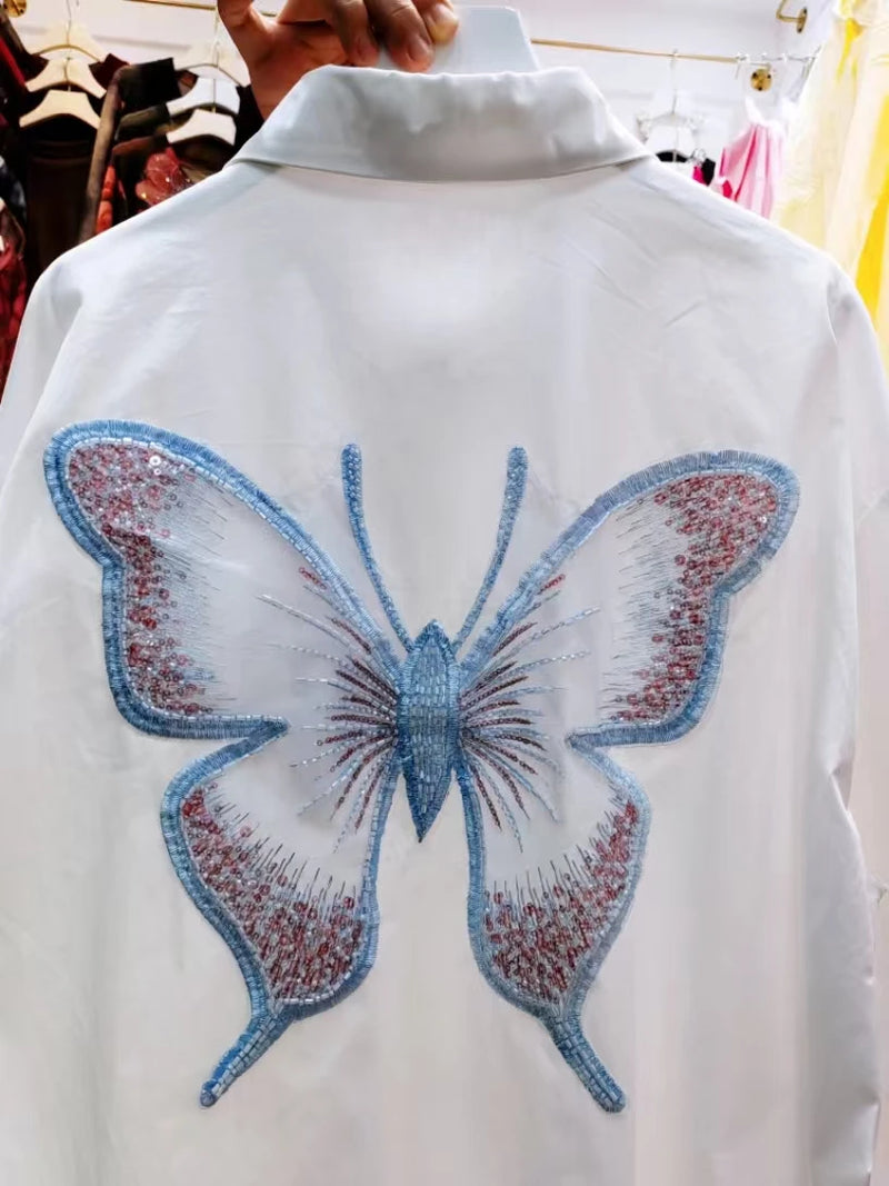 Blusa Feminina Branca em Algodão com Bordado de Borboletas e Paetês – Estilo Luxo 2026
