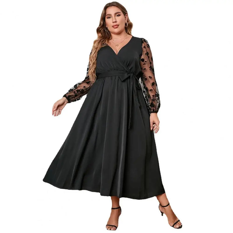 Vestido Plus Size Feminino Manga Longa com Amarração – Elegante, Bordado em Renda e Tule, Cinto, Cintura Alta, Midi.