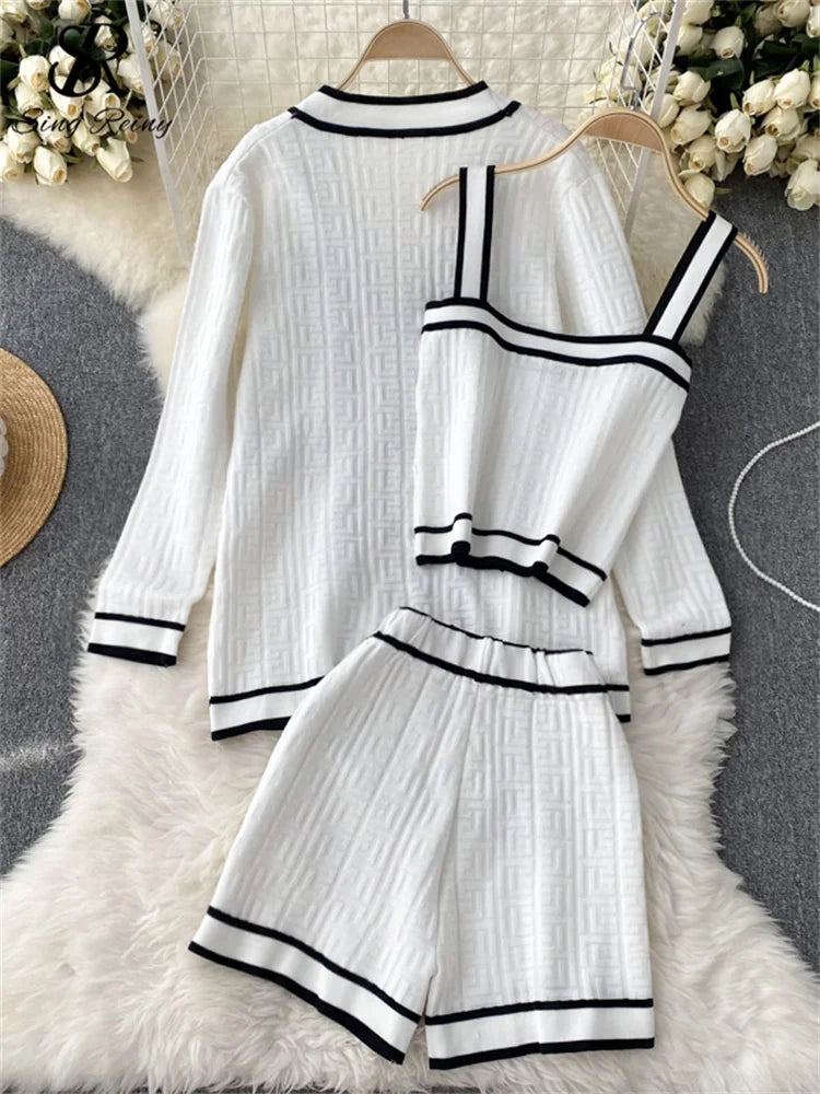 Conjunto Casual Feminino SINGREINY – 3 Peças de Outono: Cardigan de Manga Longa + Blusa de Alça Fina de Botão Único + Shorts de Cintura Alta e Elástico