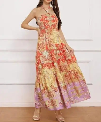 Saia Longa Feminina de Verão – Tomara que Caia e Alças Expostas, Estampada, Elegante e Sexy, Costas Nuas, Vestido com Decote Halter.
