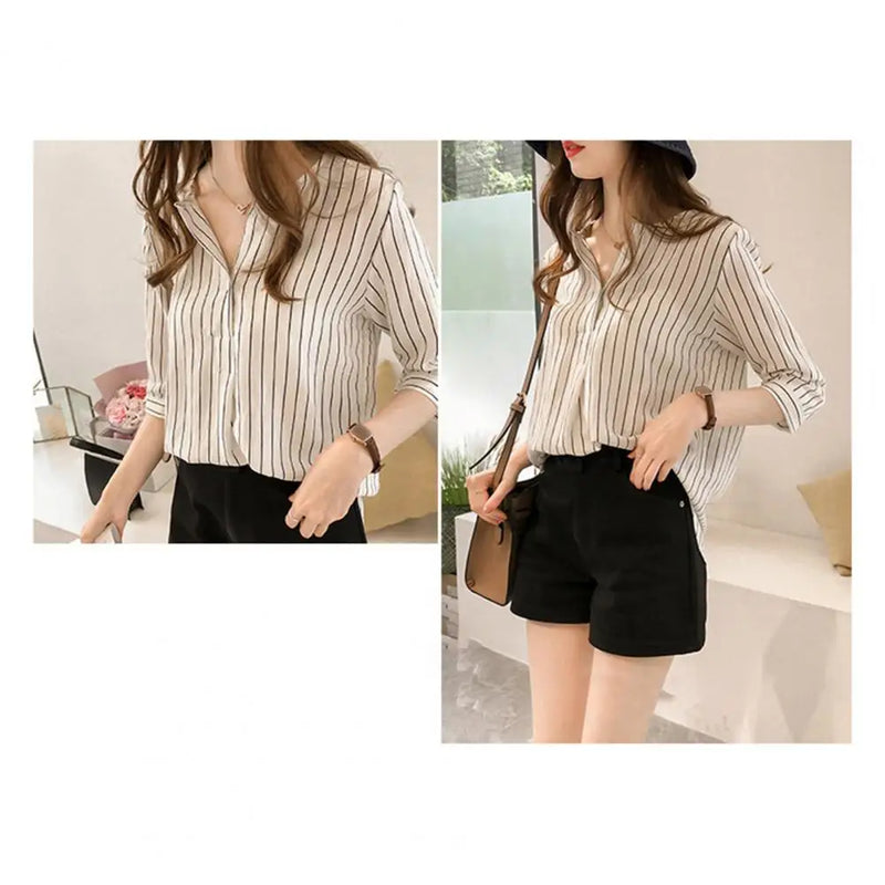 Blusa feminina confortável em poliéster, com design de botões sofisticado, perfeita para escritório ou reuniões. Modelo elegante e versátil, combina facilmente com calças, saias ou terninhos
