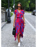 Vestido Feminino de Verão – Estampado, Decote em V, Cinto, Manga Curta, Saia Midi com Fenda e Renda