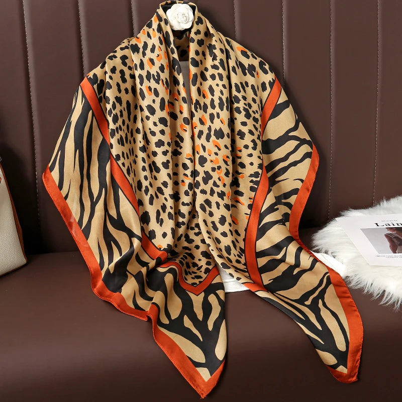 Lenço Grande de Seda 110cm – Echarpe Feminina Estampada, Hijab, Bandana, Foulard e Acessório de Praia