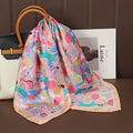 Acessório fashion e versátil em cetim macio, ideal como lenço de pescoço, echarpe, hijab, faixa de cabelo, bandana ou detalhe decorativo em bolsas. Elegância e estilo em qualquer ocasião.