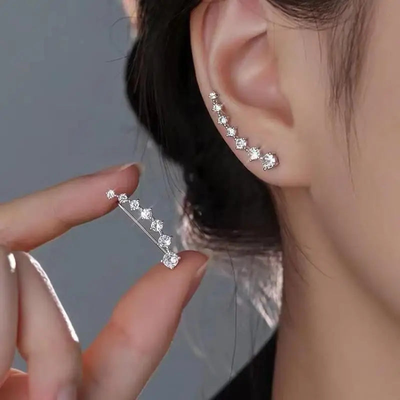 Brincos Coreanos de Estrela com Zircônia – Fashion 2025