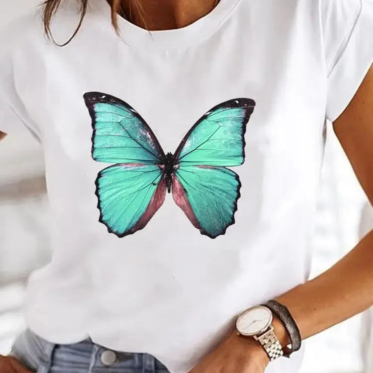 Camiseta Feminina Estampada com Coração –  Casual e Divertida para o Verão