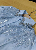 Blusa feminina 100% algodão com detalhes bordados e mangas curtas, perfeita para o verão. Estilo flare inspirado no Y2K, confortável, leve e respirável. Ideal para looks casuais, passeios e eventos diurnos.