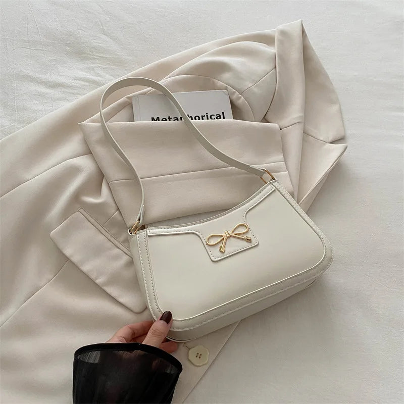 Bolsa de Ombro Estilosa com Laço de Metal – Bolsa Baguete Clássica para Uso Diário Feminino