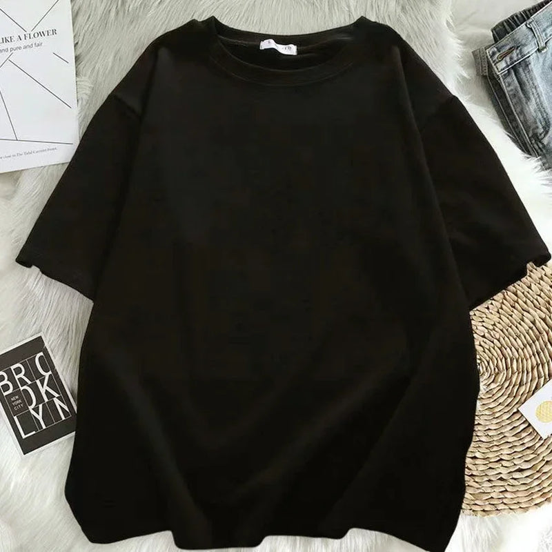 Camiseta feminina estilo streetwear, oversized e confortável