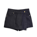 Conjunto feminino de verão 2026 com estilo casual e streetwear. Inclui mini saia, shorts e camisa curta em denim, perfeito para criar looks modernos e confortáveis