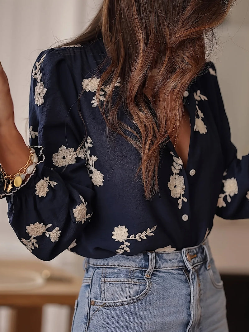 Blusa Feminina de Outono com Bordado – Manga Longa e Gola Lapela