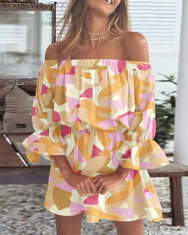 Blusa leve e elegante, estilo boho com ombro a ombro, decote em V e costas abertas. Perfeita para looks de verão, férias ou ocasiões casuais, unindo conforto e charme feminino.