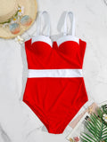 Maiô feminino elegante e sensual, com bojo push-up e design colorblock moderno. Possui sustentação por aro, valorizando o busto e garantindo conforto durante o uso. Ideal para piscina, praia ou férias de verão.