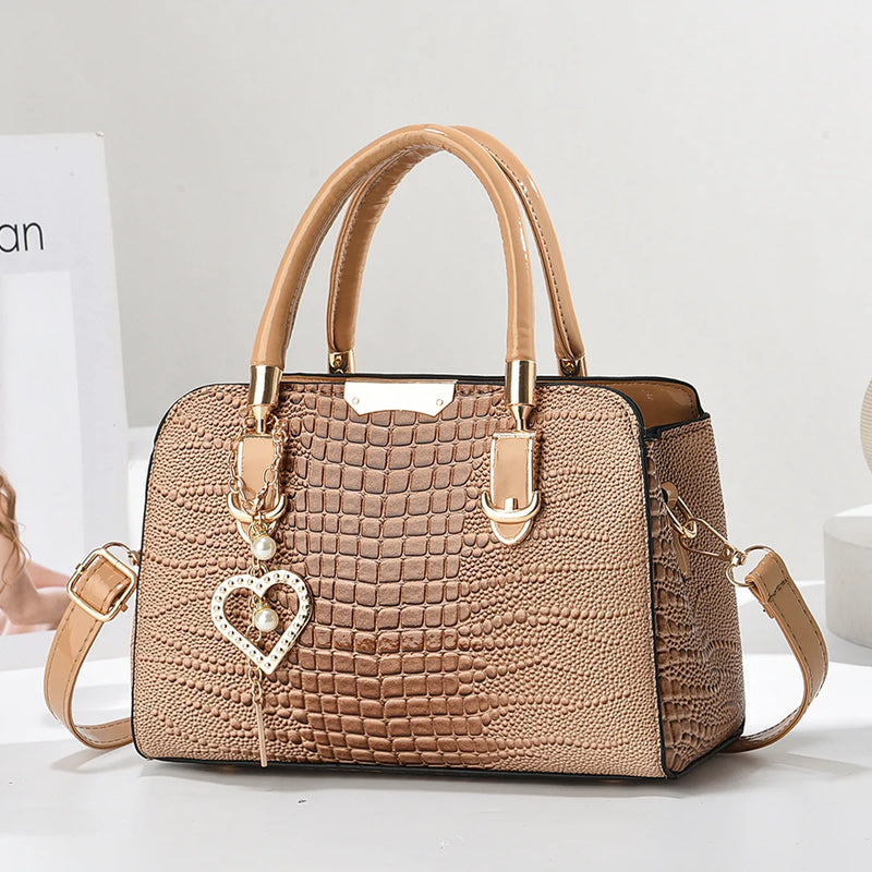 Bolsa Feminina Luxo – Ombro, Transversal e Designer 2026