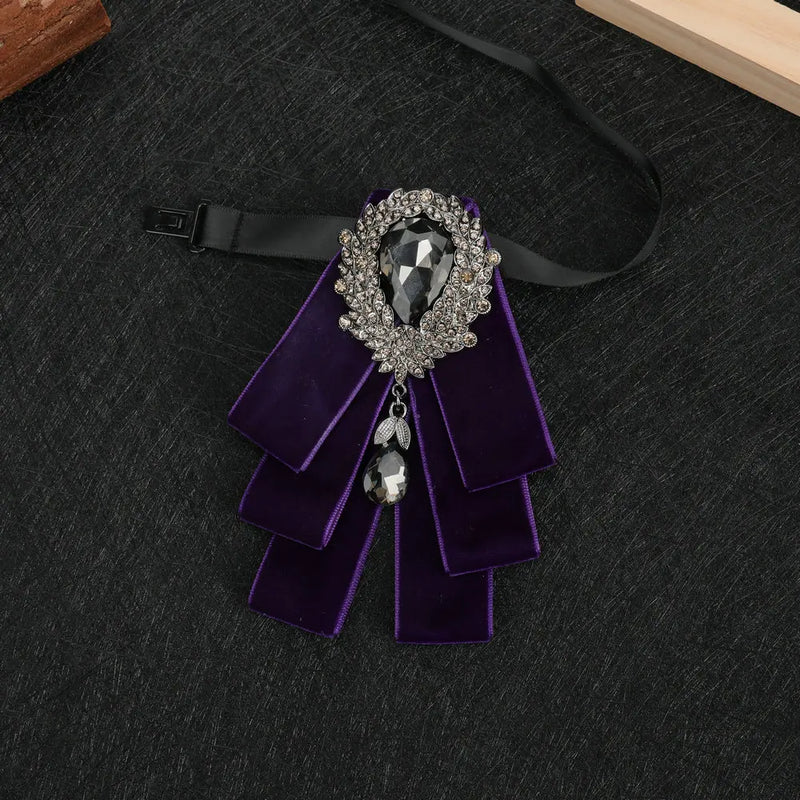 Gravata Borboleta Masculina de Veludo com Strass – Estilo Coreano Elegante para Noivos e Festa