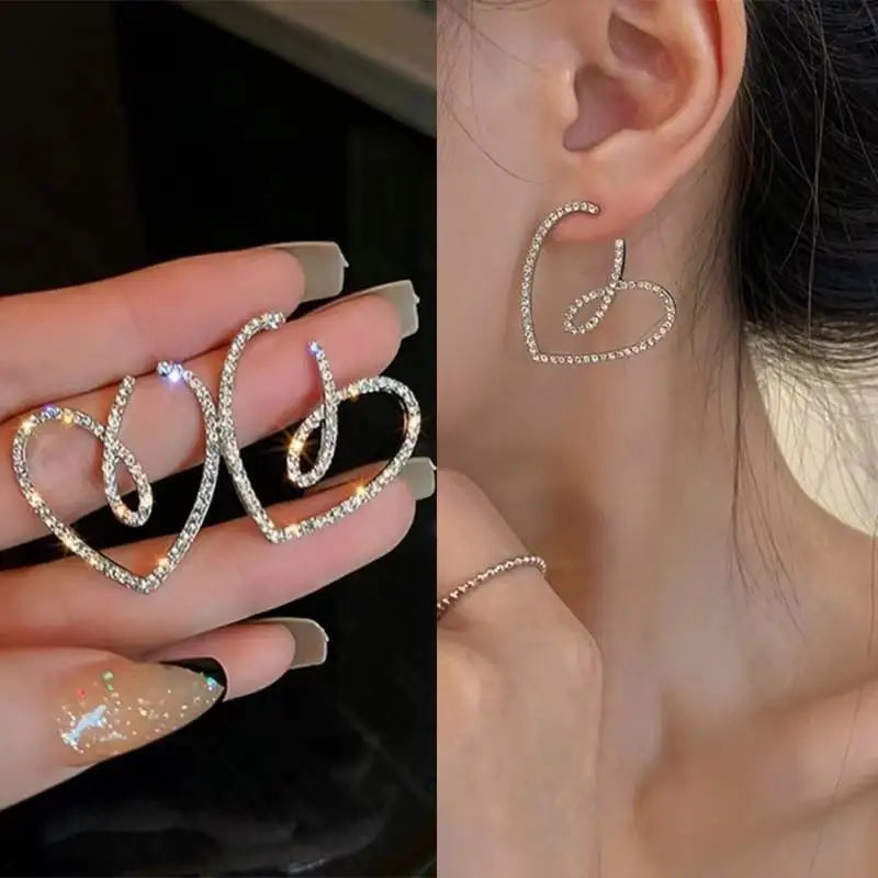 Brincos Femininos de Prata 925 com Coração de Cristal – Moda