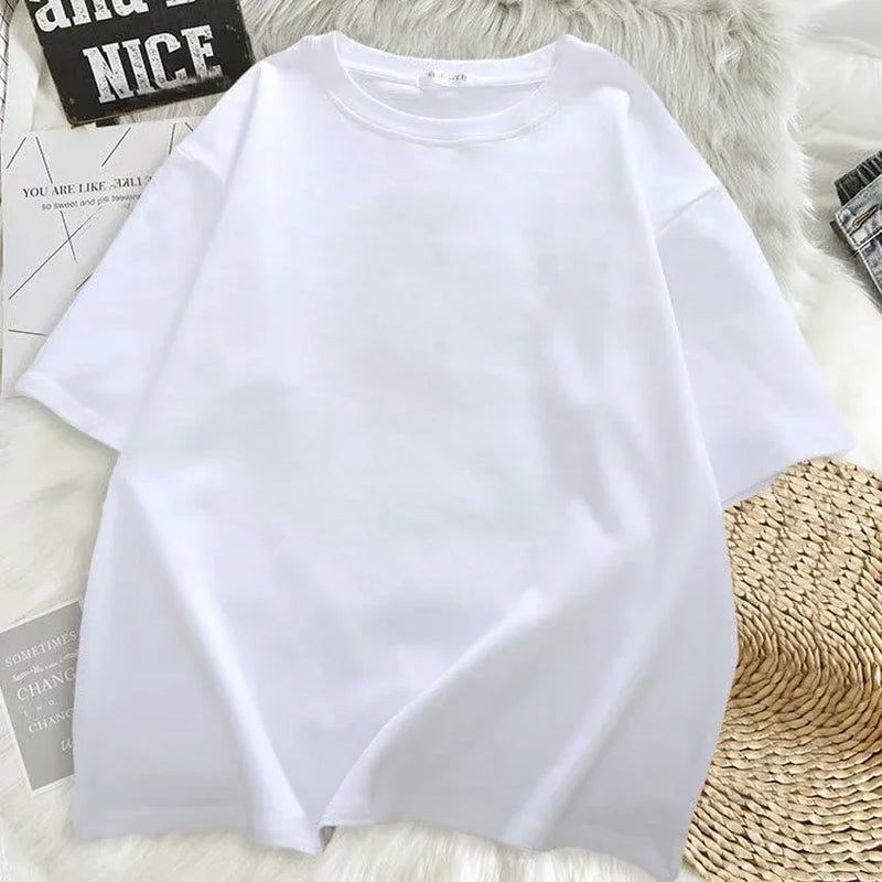 Camiseta feminina estilo streetwear, oversized e confortável