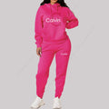 Eleve seu estilo casual com este conjunto feminino 2 peças 2026, composto por hoodie de capuz confortável e calça de moletom de alta qualidade.