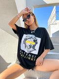 Camiseta feminina estilo streetwear, oversized e confortável