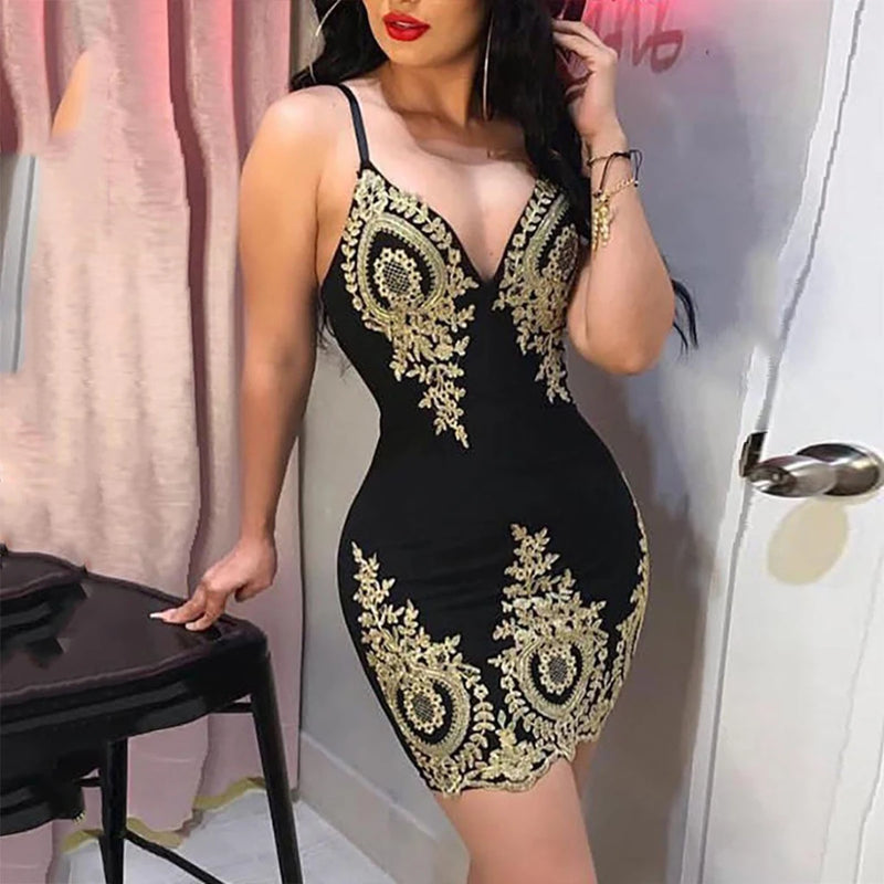 Vestido feminino sexy para festas de verão, com corte slim que valoriza a silhueta